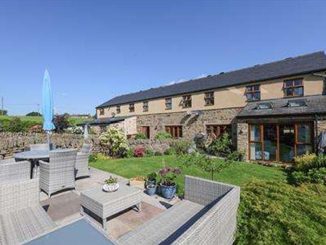 Cottage for sale in Stump Cross, West Yorkshire