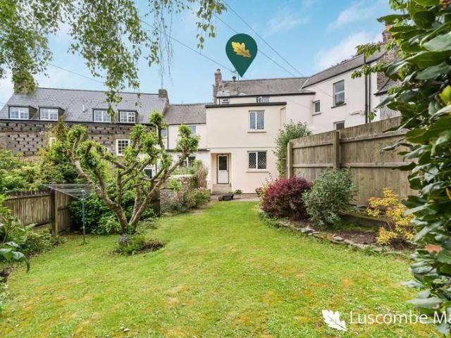 Cottage for sale in Strode, Devon