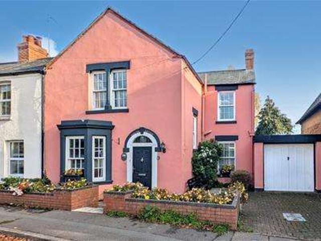 Cottage for sale in Harpole, Northamptonshire