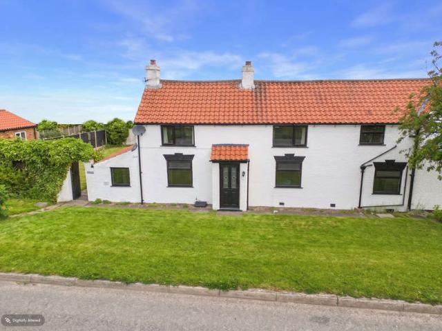 Cottage for sale in Kilham