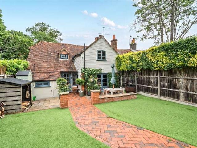 Cottage for sale in Westborough, Surrey