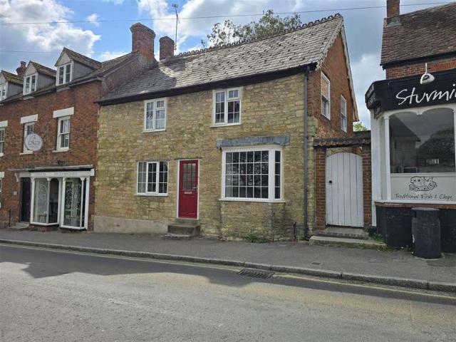 Cottage for sale in Sturminster Newton, Bagber