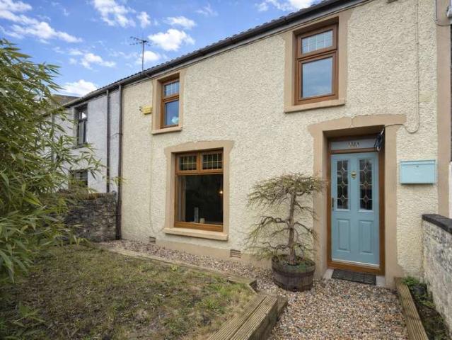 Cottage for sale in Robertstown, Trecynon