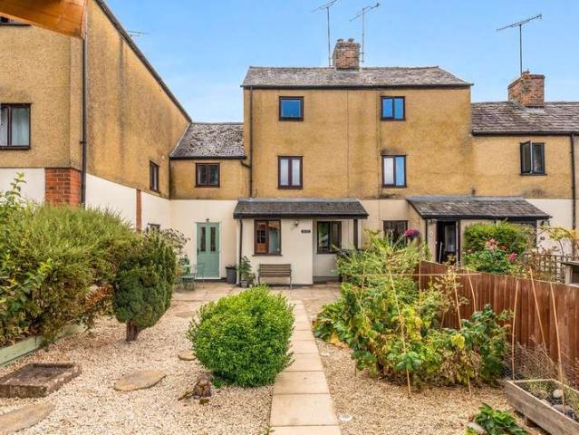 Cottage for sale in School House, Gloucestershire