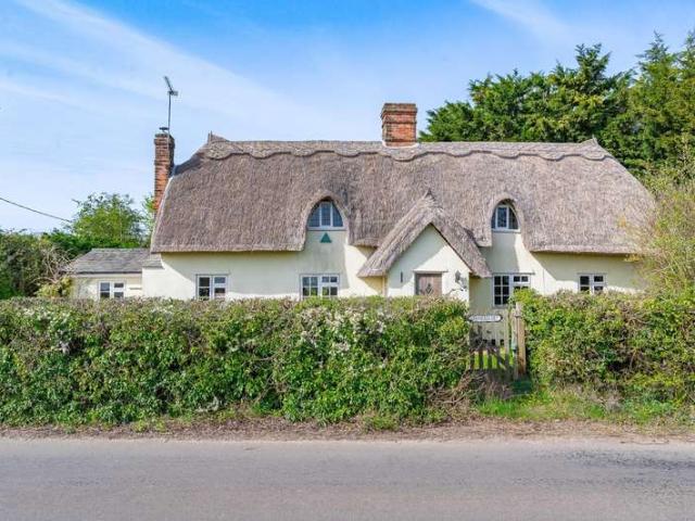 Cottage for sale in Duton Hill, Essex
