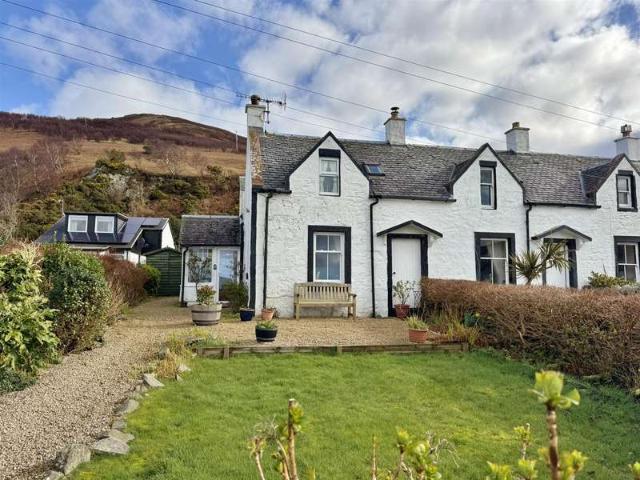 Cottage for sale in Scotland