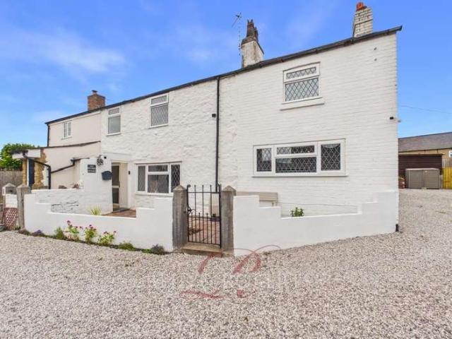 Cottage for sale in Northop Hall, Wales