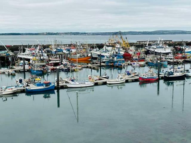 Cottage for rent in Wherrytown, Penzance
