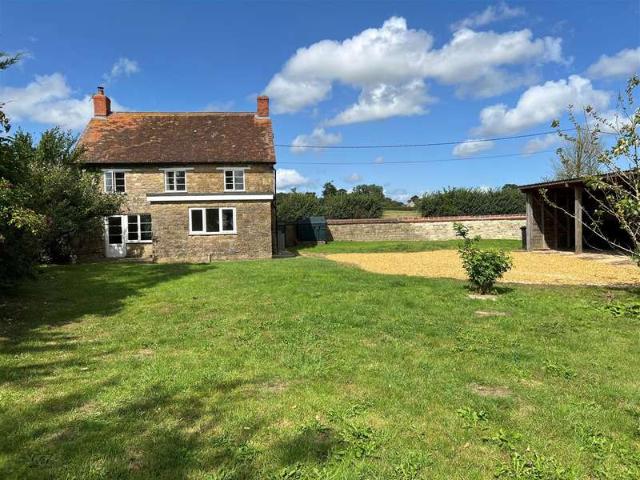 Cottage for sale in East Stour