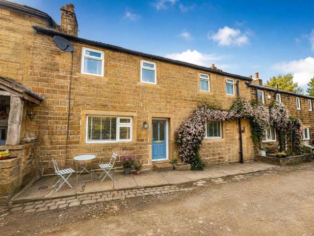 Cottage for sale in Oakworth, West Yorkshire