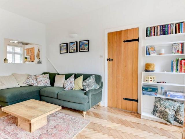 House for rent in Aldrington