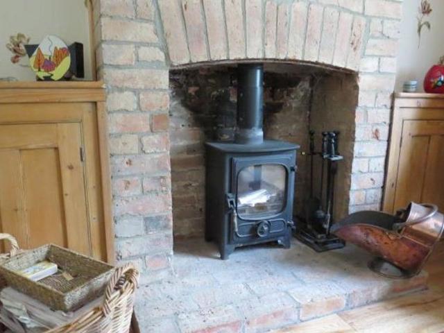 House for rent in Elmfield, Leicestershire