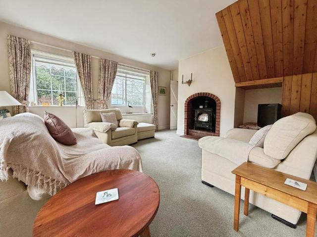 House for rent in Woodbastwick, Crostwick