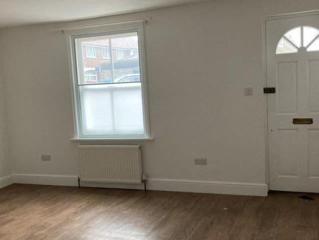 House for rent in Poulders Gardens, Dover