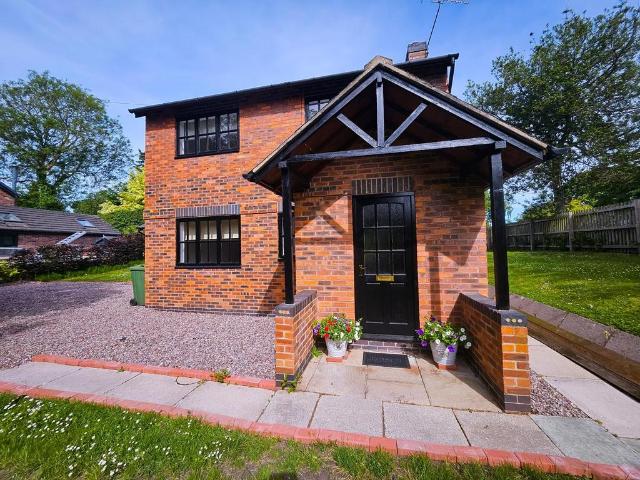 House for rent in Cheshire