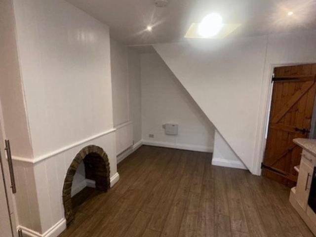 House for rent in Bopeep, Greater London