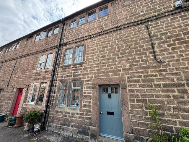 House for rent in Froggatt, East Midlands