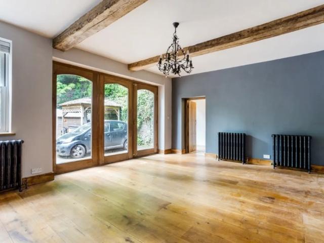 House for rent in Caterham Valley, Tandridge