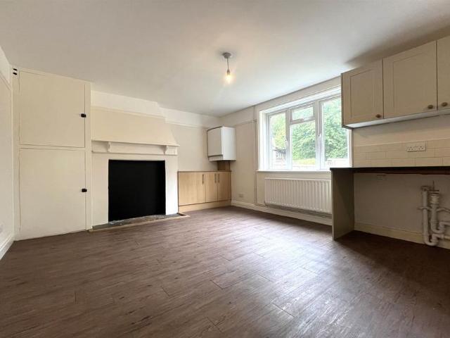 House for rent in Riverdene, Priest Down