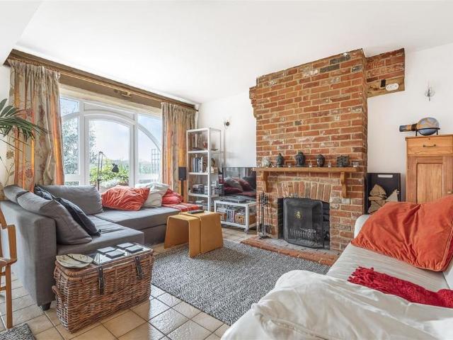 House for rent in Westborough, Surrey