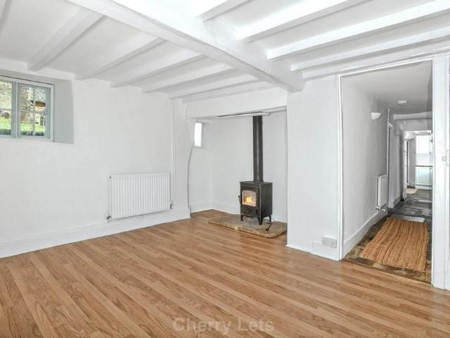 House for rent in Evershot, Oxfordshire