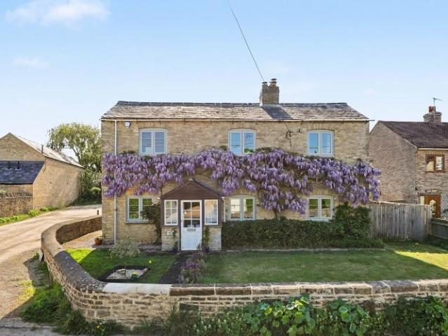 House for rent in Evershot, Oxfordshire