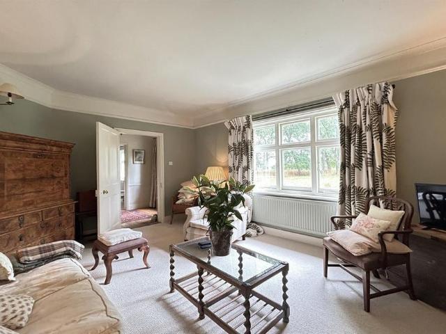 House for rent in Newtown, Reading