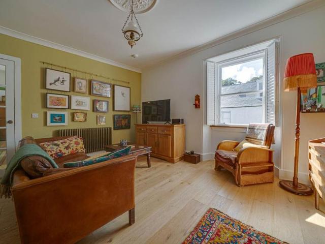 House for rent in Kilbarchan, Scotland