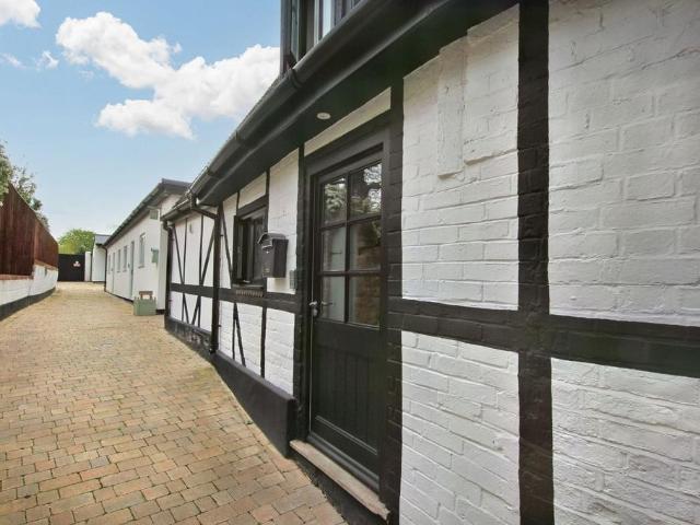 House for rent in Prestbury, Golden Valley