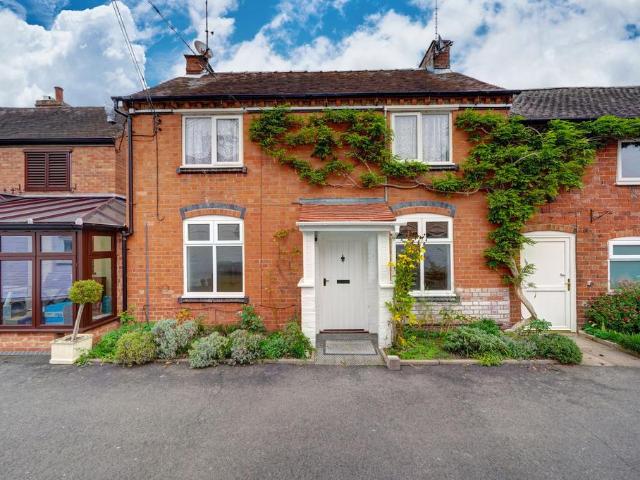 House for rent in Lower Moor, Crookhill