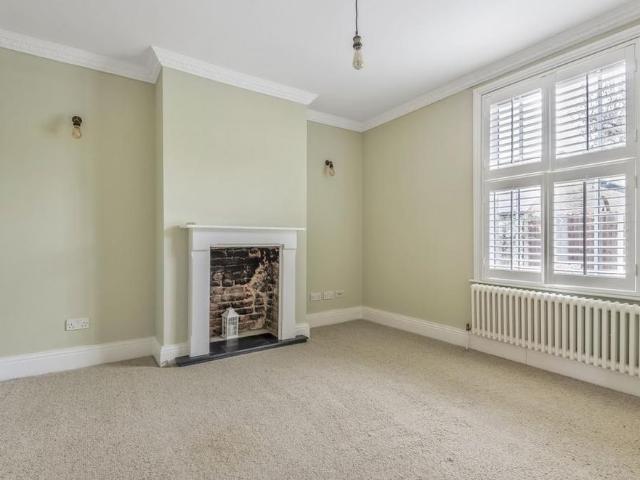 House for rent in Halfway Street, Greater London