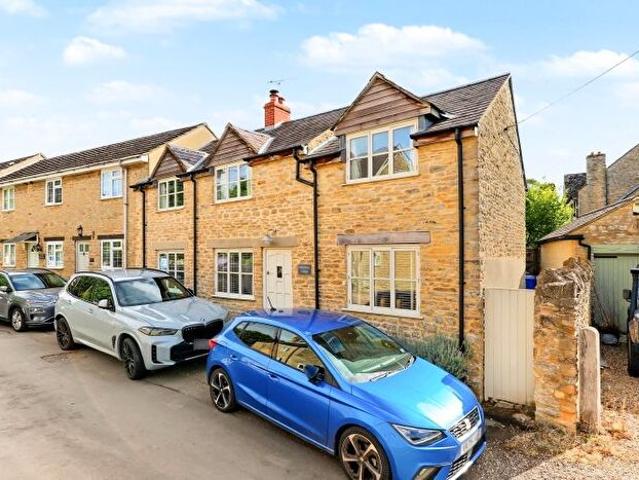 Apartment for rent in Evershot, Oxfordshire