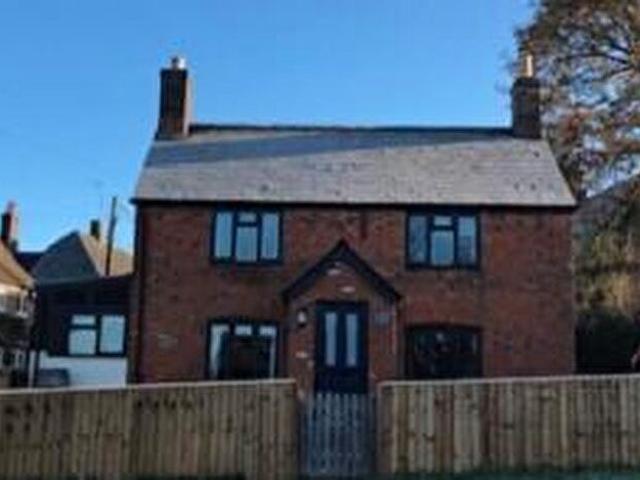 Apartment for rent in Badby, Staverton
