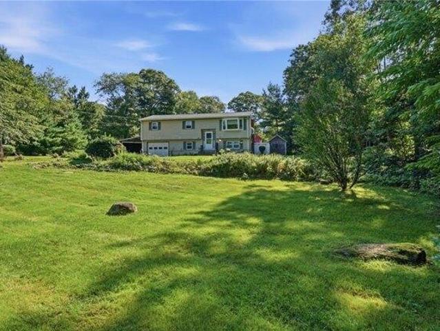 House for sale in West Greenwich, Kent County