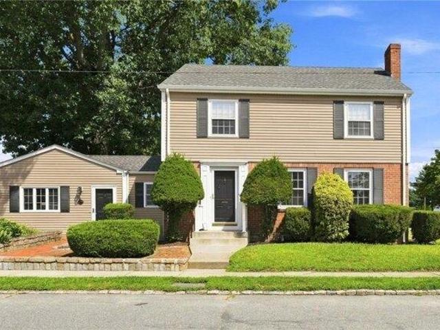 House for sale in Cranston, Providence County