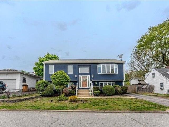 House for sale in Cranston, Providence County