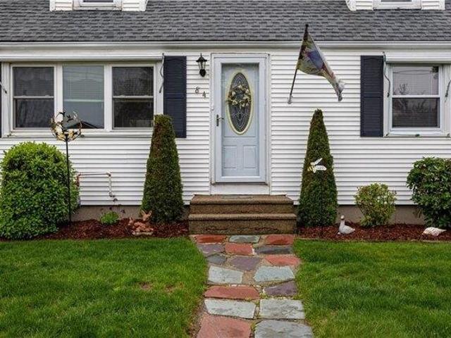 House for sale in Cranston, Rhode Island