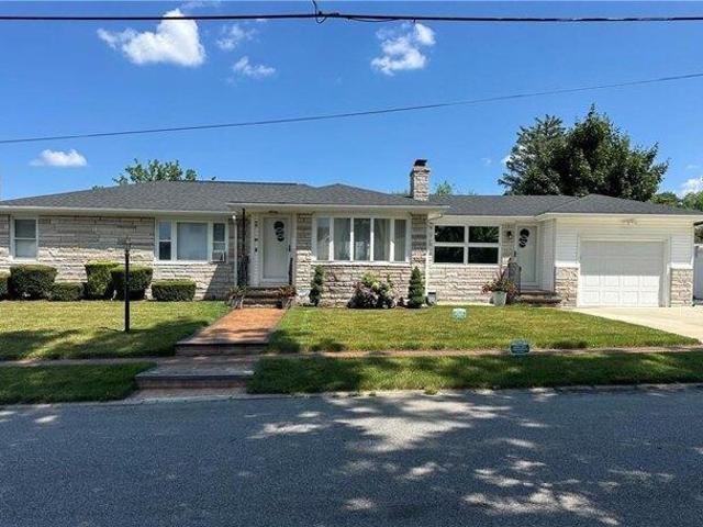 House for sale in Cranston, Rhode Island