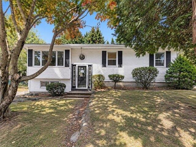 House for sale in Cranston, Providence County