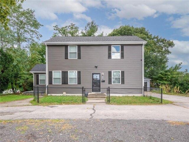 House for sale in Pocasset, Cranston