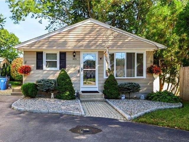 House for sale in Cranston, Providence County
