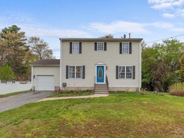 House for sale in Cranston, Rhode Island