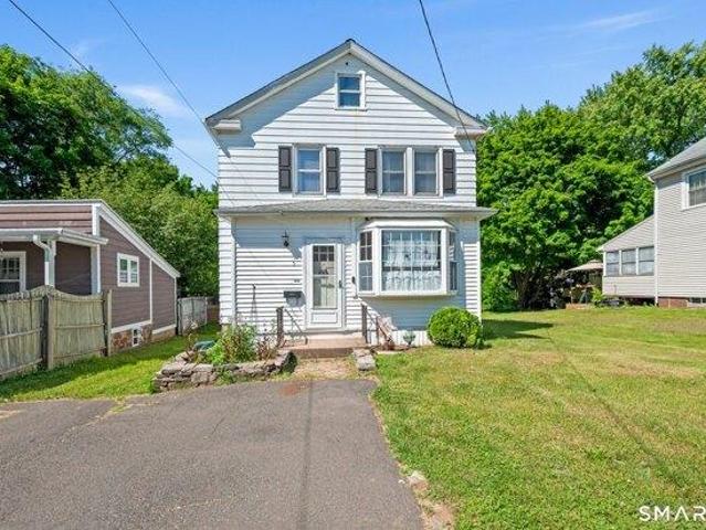 House for sale in Cromwell, Connecticut