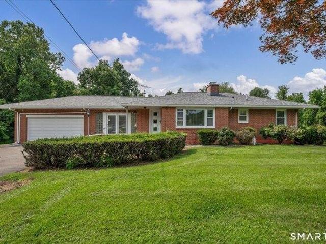 House for sale in Cromwell, Lower Connecticut River Valley Planning Region