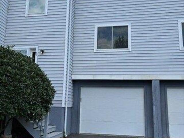 House for sale in Fox Meadows, Cromwell