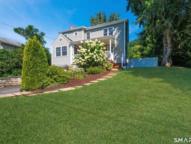 House for sale in Main Street Historic District, Cromwell