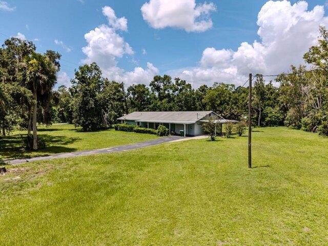 House for sale in Dixie, Florida