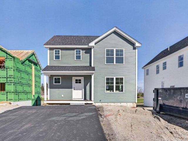 House for sale in Cumberland Center, Maine