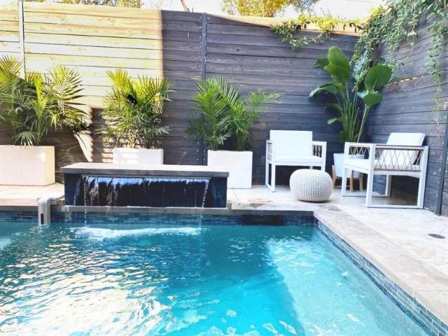 Townhouse for sale in Dallas