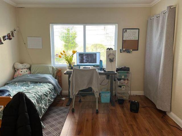 Room for rent in San Mateo, California